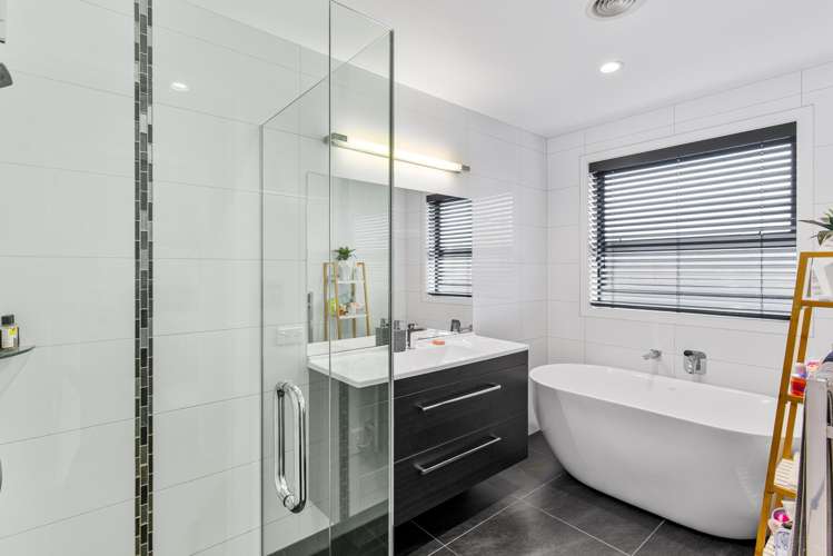 47 San Priamo Place Paraparaumu Beach_18