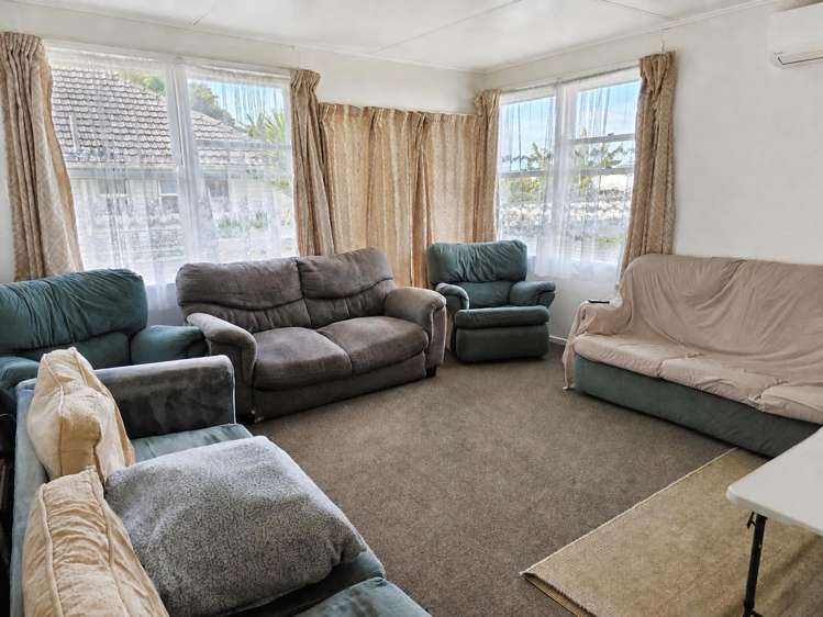 8 Timatanga Place_5