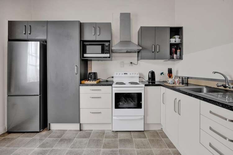 84 and 84a Argyle Street_5