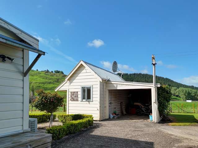 1512 Kauangaroa Road Fordell_3