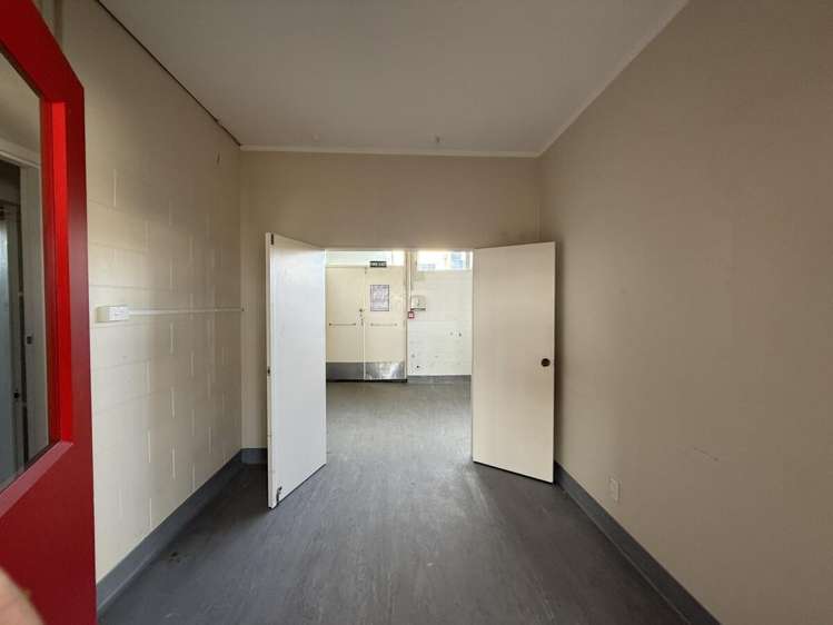 268 Devon Street East New Plymouth_13