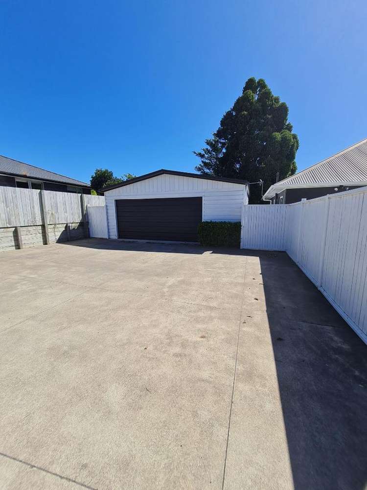 8 Solway Terrace Bell Block_16