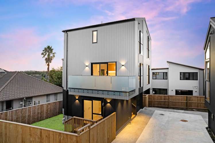 30C Tomintoul Place Highland Park_36