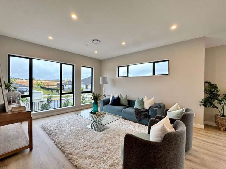 17 Tukutata Crescent_3