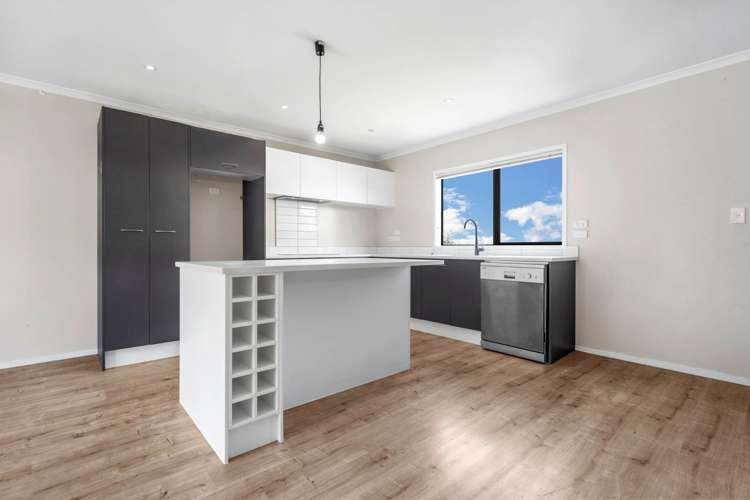 209/172 Mcleod Road Te Atatu South_5