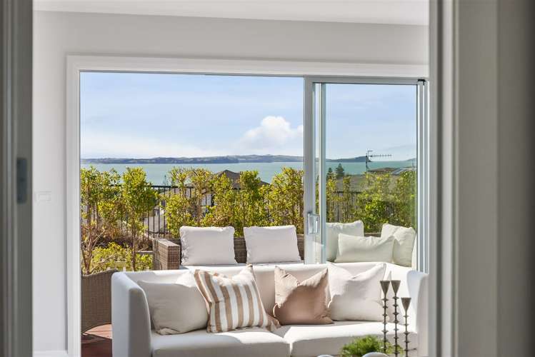 33 Te Oneroa Way Long Bay_30