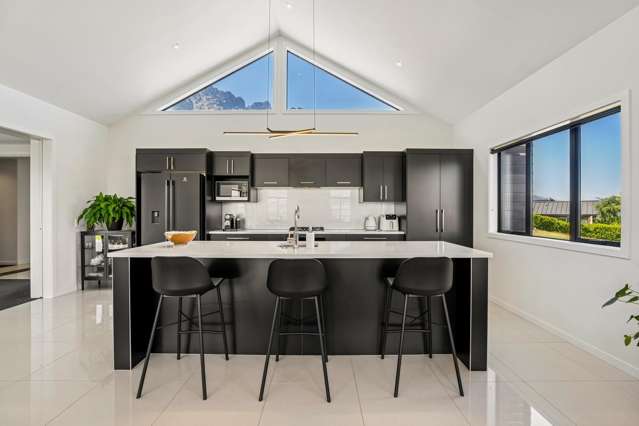 15 McKellar Drive Jacks Point_4