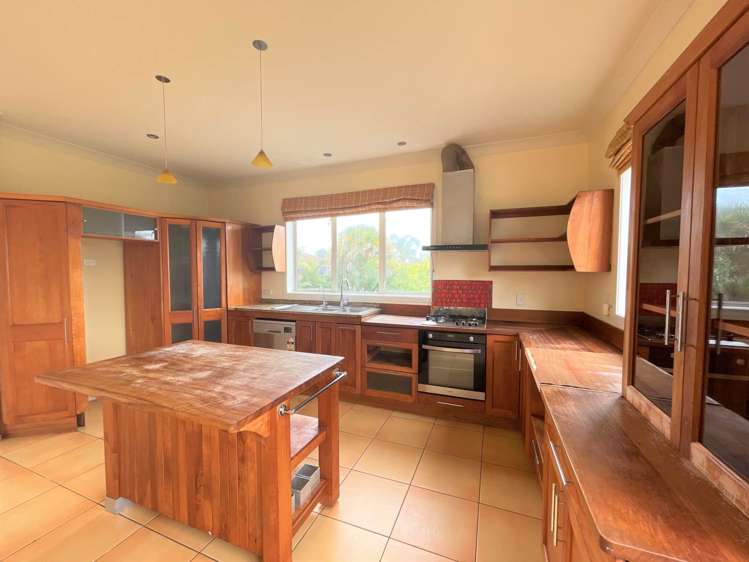 2/213 Saint Andrews Road Epsom_2