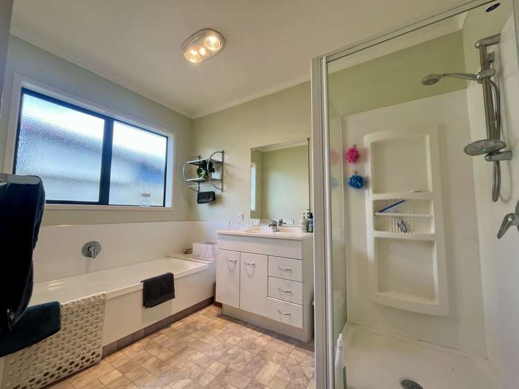 35 Edgewater Grove Whakatane_17