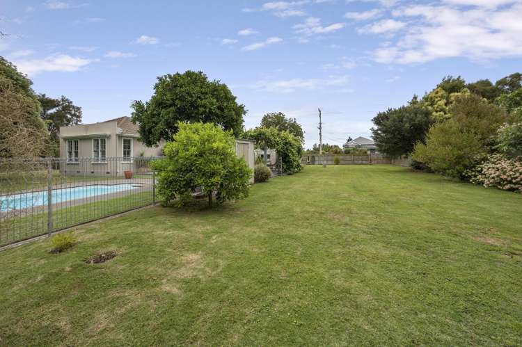 1028 Railway Road South Longlands_17