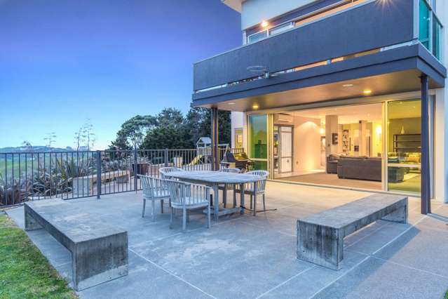 573 Redoubt Road Flat Bush_2