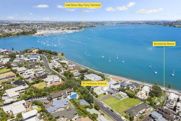 84 Hattaway Avenue Bucklands Beach_4