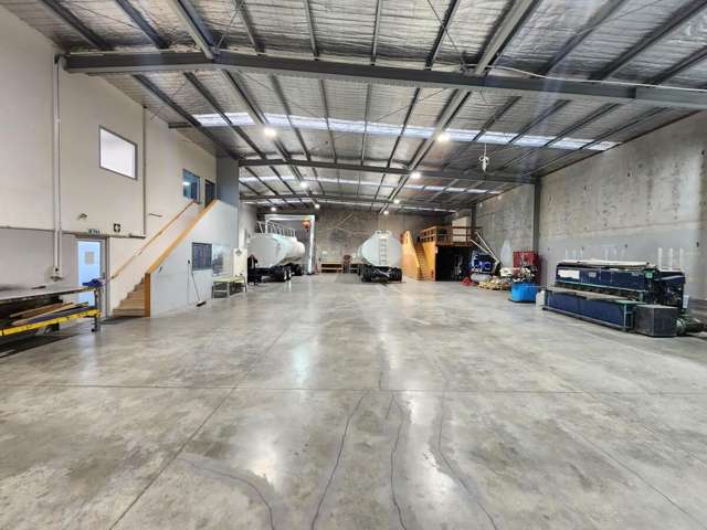 2B Lock Crescent Hillsborough_4