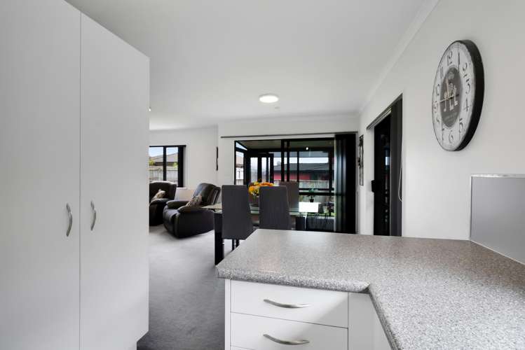 42e Camellia Avenue Bell Block_13