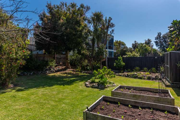 5 Falla Street Paraparaumu Beach_13