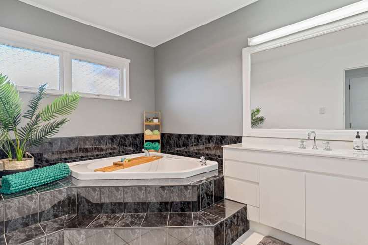 5 Snell Avenue Papakura_10