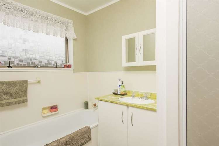 4 Rudd Crescent Redwoodtown_10