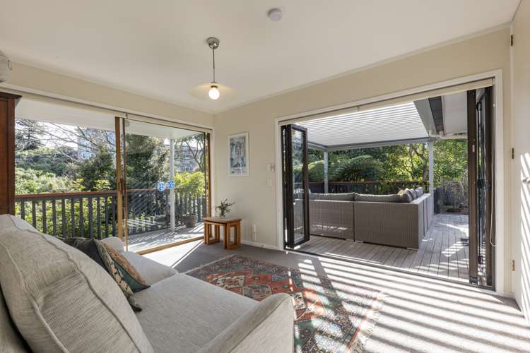 11 Halsey Drive Lynfield_14