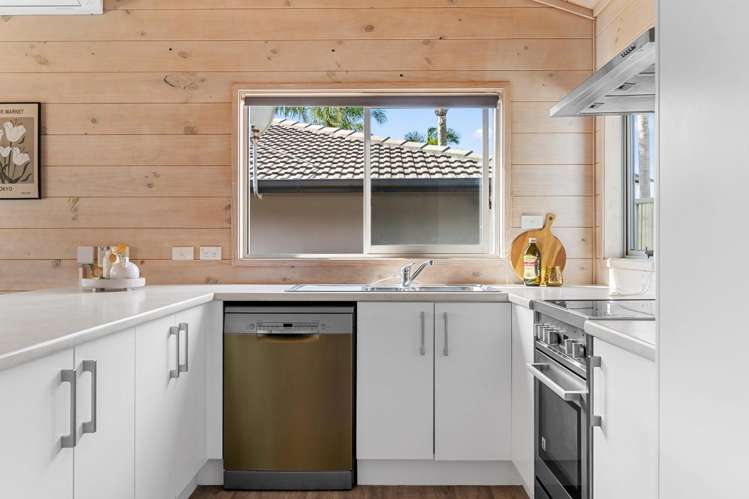 87b Simpson Road Papamoa_3