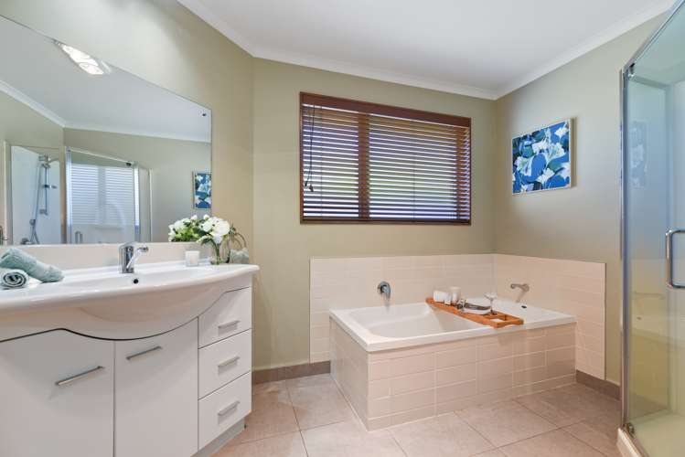 18 Gibbston Close Huntington_17