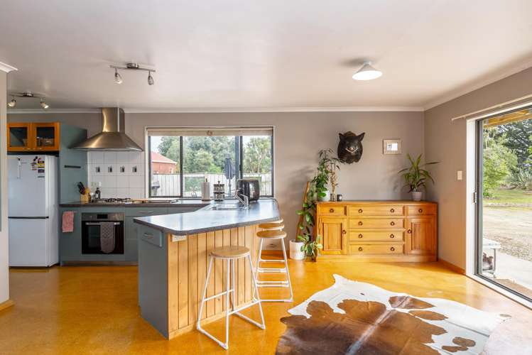 252 East Taratahi Road_1