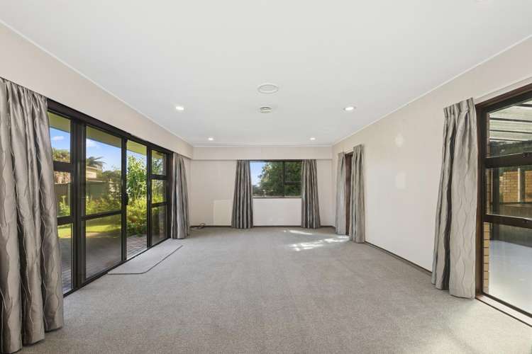 8 Wychwood Crescent Springfield_3