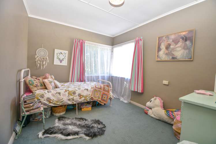 394 High Street South Carterton_11