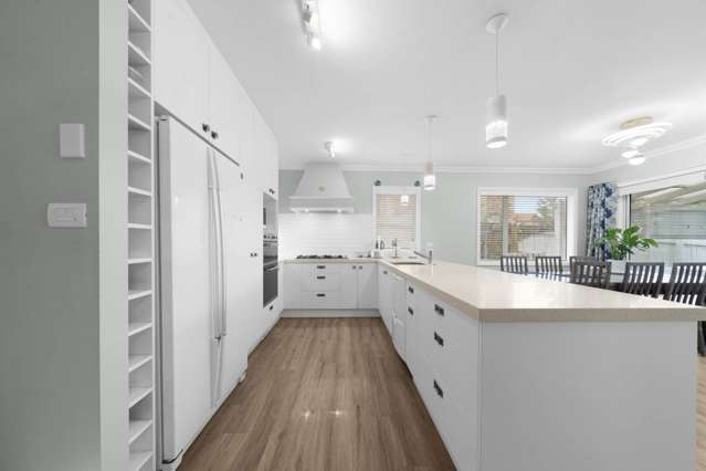 220 Hill Road The Gardens_4