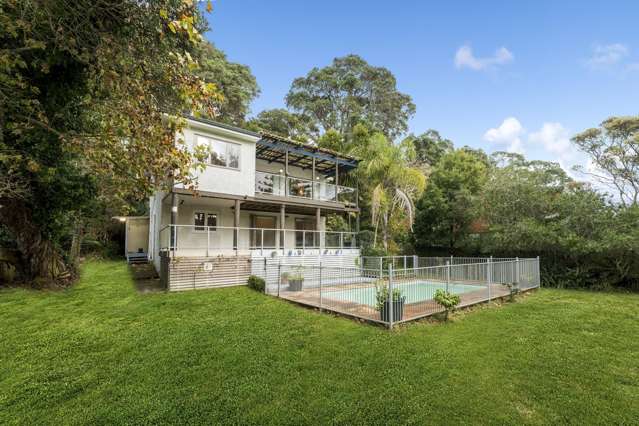 Freehold, Private & Perfectly Positioned