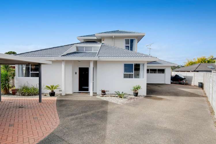 38 Settlers Grove Orewa_3