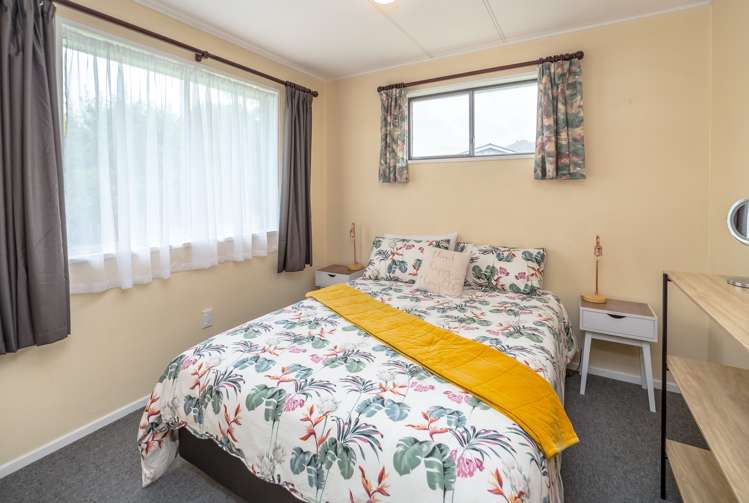 13 Farrier Grove Featherston_8