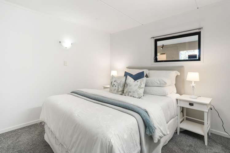 64 St Andrews Road Epsom_20