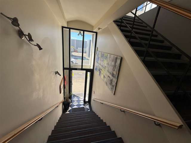 Suite 2, 225-231 Thorndon Quay Pipitea_2