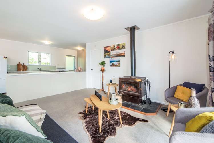 131g Rosier Road Glen Eden_5