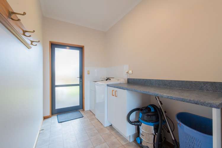 4 Melland Place Te Anau_15