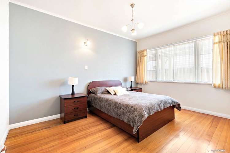 34 Hendon Avenue Mount Albert_10