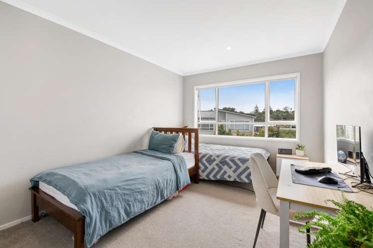 41 Sanremo Lane Stanmore Bay_13