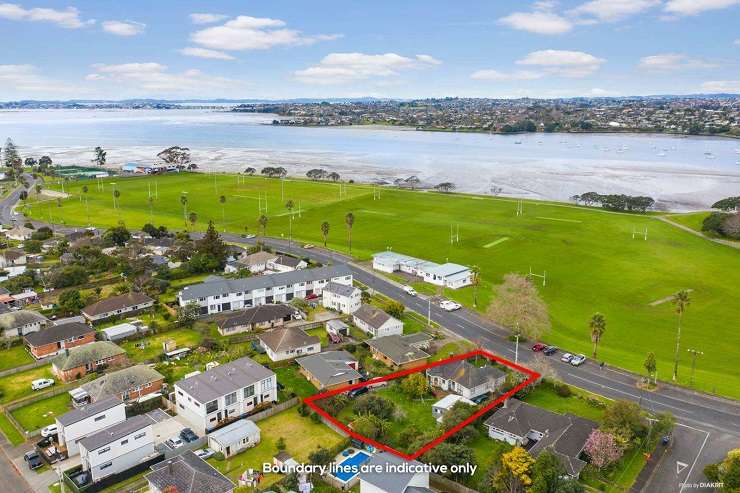 House and land at 16 Dunkirk Road Panmure Auckland