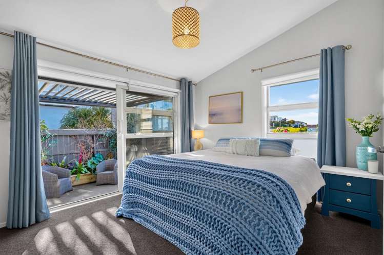 1/64 Seaview Road 1609_12