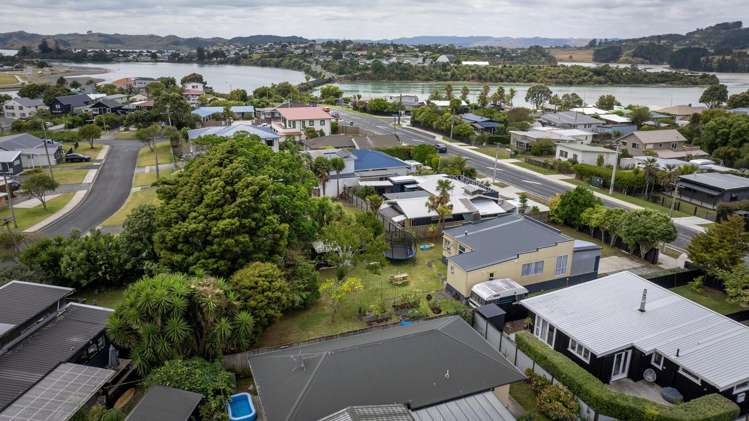 55 Wainui Rd Raglan_17