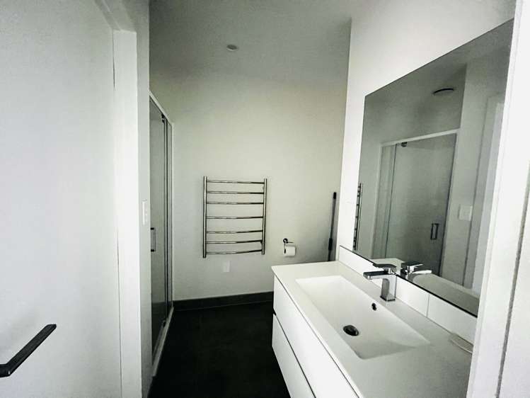 9/3234 Great North Road New Lynn_9