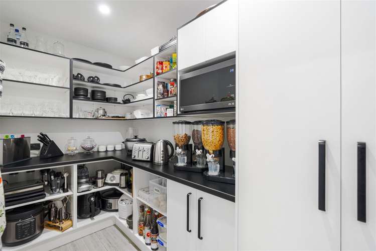 69 Southfield Drive Lincoln_17