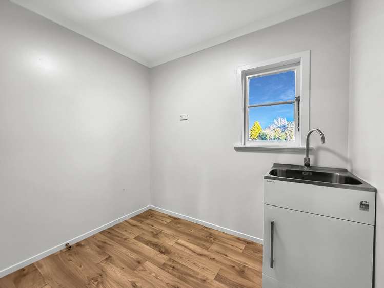 13 Baird Road 11139_6