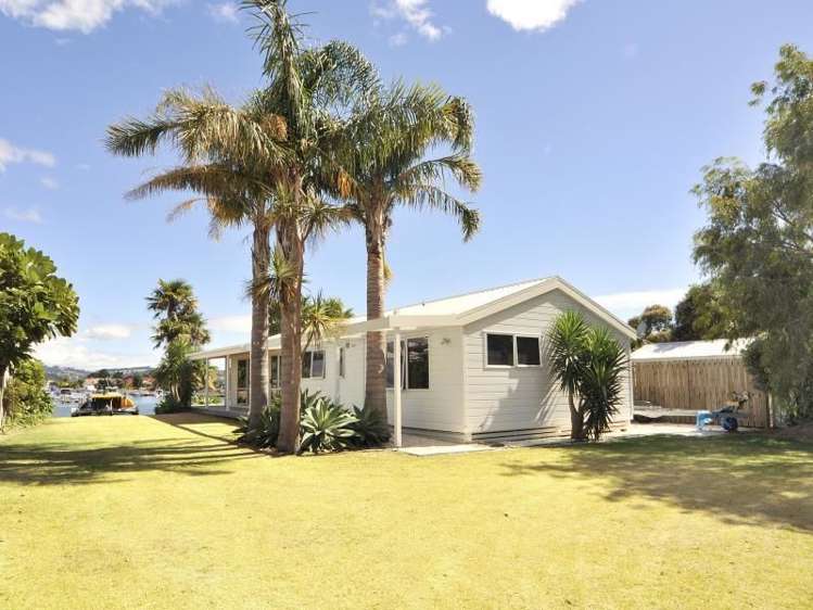 407 Waterways Parade Pauanui_18