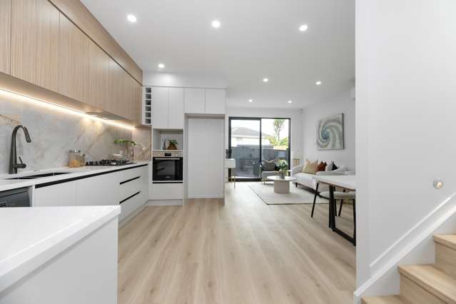 12E Karo Place Glendene_4