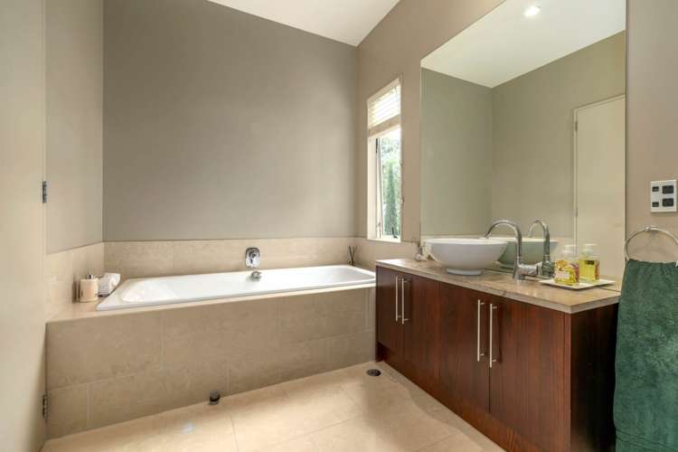 14 Percival Parade Saint Marys Bay_18