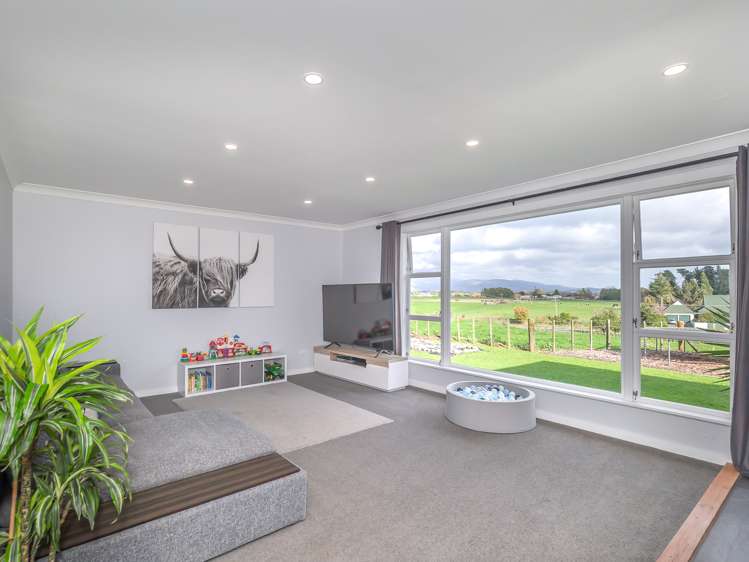 51 Roslyn Road Levin_1