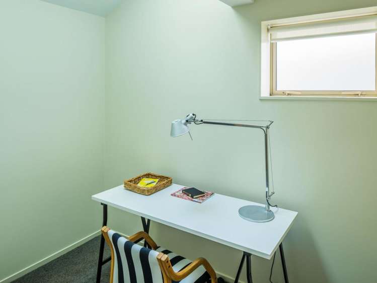 233 Marine Parade Eastbourne_17