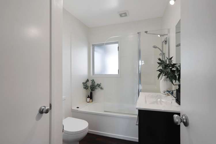 50a Godley Road Green Bay_19