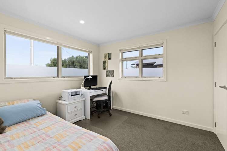 4a Read Crescent Clive_7